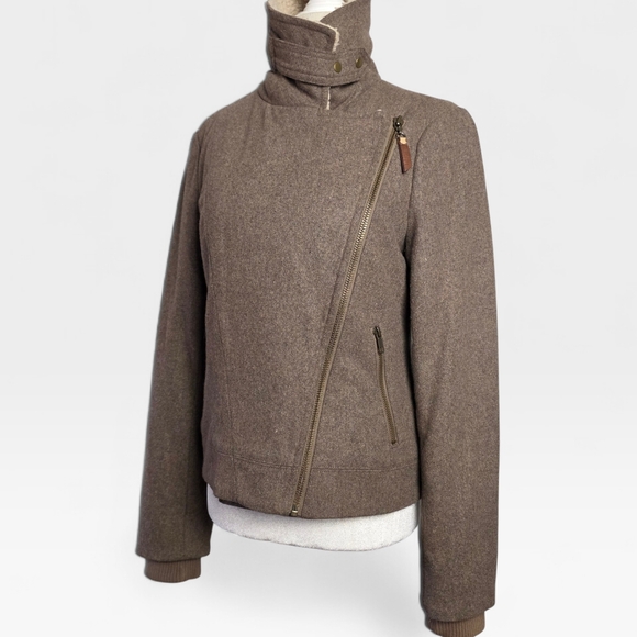 Gentle Fawn Brown and Cream Teddy Jacket - Picture 5 of 13